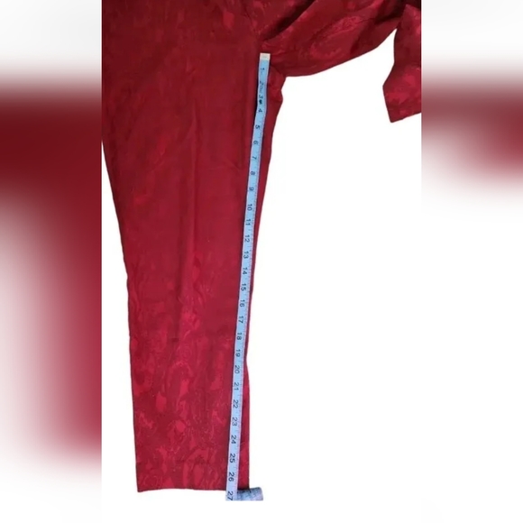 White House Black Market The Slim Ankle Pant Red Size 10 Stretch Paisley Print - Picture 6 of 11